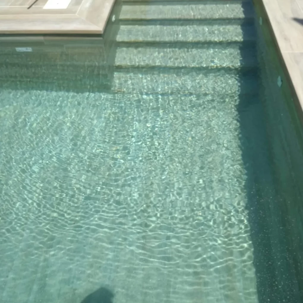 [ACABADOS Y CALIDADES]