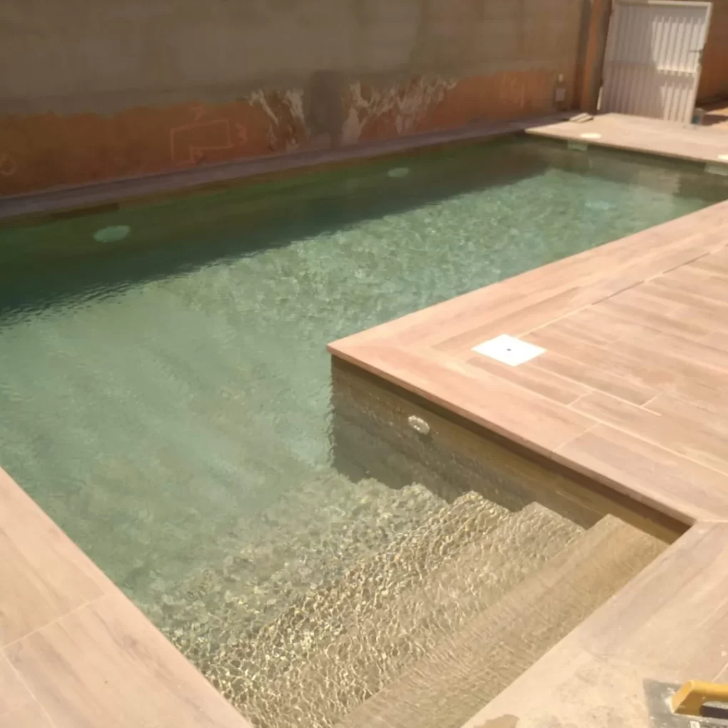 [ACABADOS Y CALIDADES]